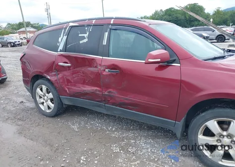 2016 Chevrolet Traverse 1Lt z USA, uszkodzony, nr VIN 1GNKRGKD7GJ171489